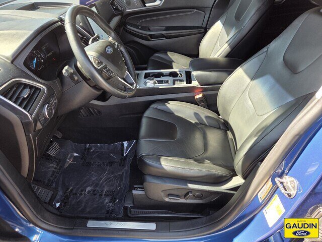 Certified 2022 Ford Edge Titanium AWD/4WD image 11