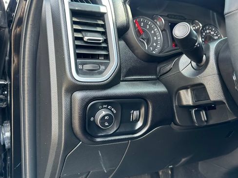 Used 2025 RAM 2500 Big Horn AWD/4WD image 14