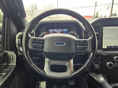 Used 2022 Ford F150 XLT w/ Equipment Group 302A High image 15