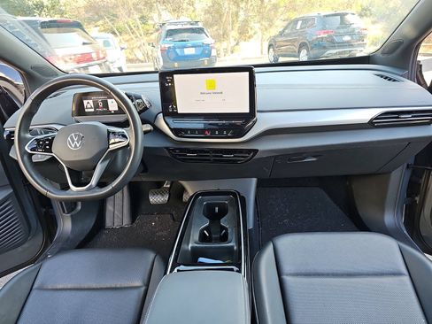 Used 2023 Volkswagen ID.4 S RWD image 12