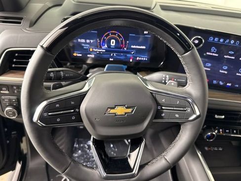 New 2026 Chevrolet Suburban High Country AWD/4WD image 14
