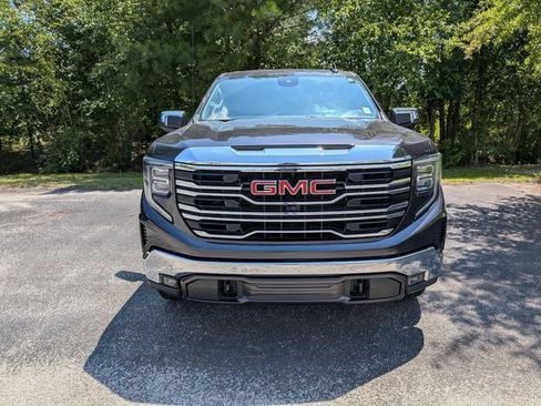 Used 2024 GMC Sierra 1500 SLT w/ SLT Premium Plus Package AWD/4WD image 2