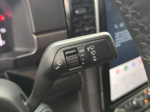 Used 2025 Ford Ranger XLT w/ Equipment Group 301A High AWD/4WD image 16
