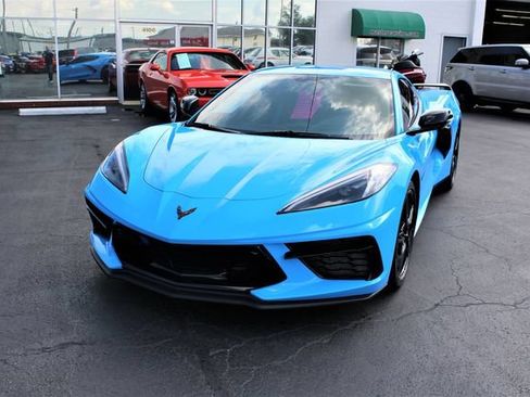Used 2022 Chevrolet Corvette Stingray Preferred Cpe w/ Z51 Performance Package RWD image 8
