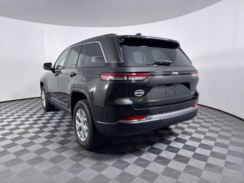 Used 2023 Jeep Grand Cherokee Limited AWD/4WD image 21