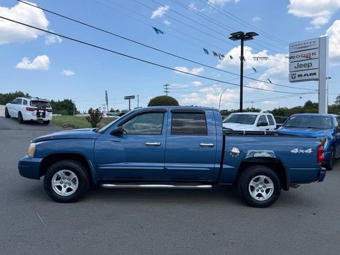 Used 2006 Dodge Dakota SLT w/ Sport Appearance Group AWD/4WD image 7