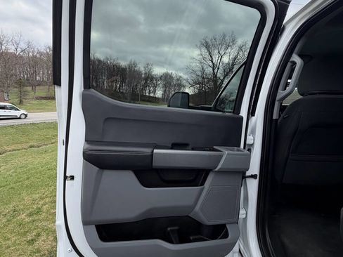 Used 2024 Ford F350 XLT image 46