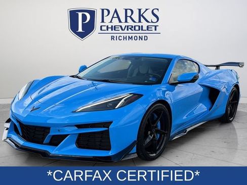 Certified 2024 Chevrolet Corvette E-Ray w/ Stealth Interior Trim Package AWD/4WD image 3