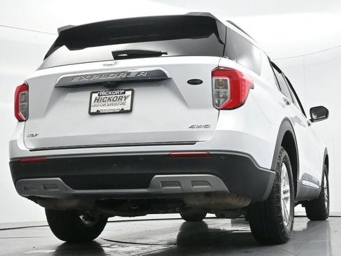 Used 2023 Ford Explorer XLT w/ Equipment Group 202A AWD/4WD image 53