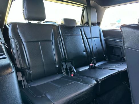 Used 2018 Ford Expedition XLT w/ Equipment Group 202A image 26