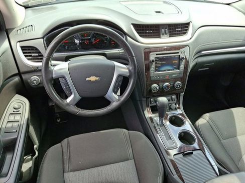 Used 2017 Chevrolet Traverse LT w/ Style and Technology Package AWD/4WD image 12