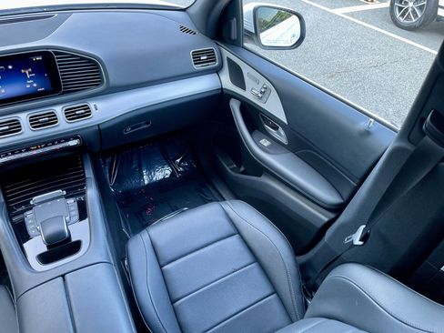 Used 2024 Mercedes-Benz GLE 350 4MATIC image 18