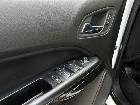 Used 2017 GMC Canyon SLT w/ Driver Alert Package image 11