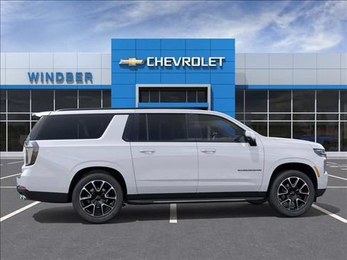 New 2026 Chevrolet Suburban RST w/ Comfort Package AWD/4WD image 5