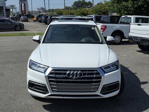 Used 2019 Audi Q5 Prestige w/ Prestige Package AWD/4WD image 2