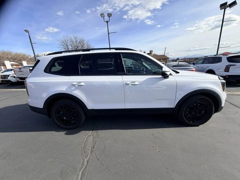 Used 2025 Kia Telluride SX X-Line image 3