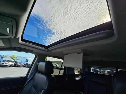 Used 2015 Chevrolet Tahoe LTZ AWD/4WD image 46