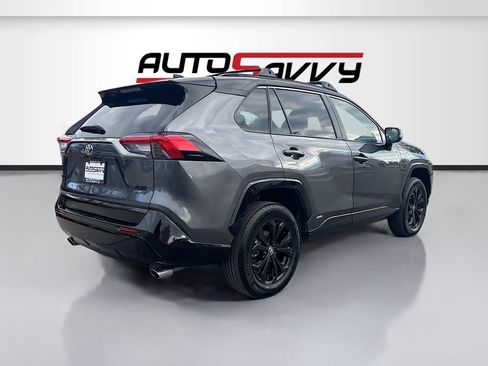 Used 2025 Toyota RAV4 XSE w/ Weather Package image 7