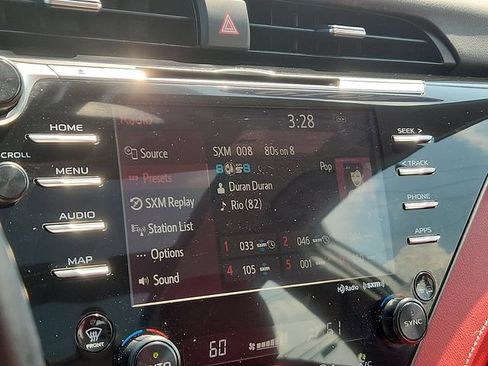 Used 2019 Toyota Camry XSE FWD image 12
