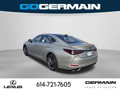 New 2025 Lexus ES 350 Ultra Luxury image 10