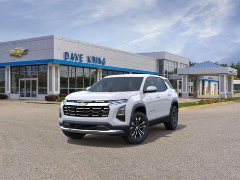 New 2026 Chevrolet Equinox LT w/ Convenience Package II image 32