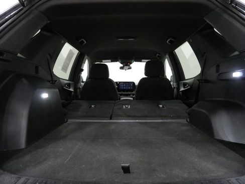 Used 2025 Chevrolet Equinox LT image 26