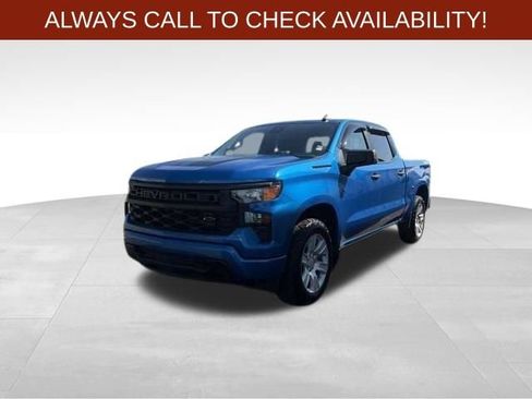 Used 2024 Chevrolet Silverado 1500 Custom w/ Rally Edition AWD/4WD image 3