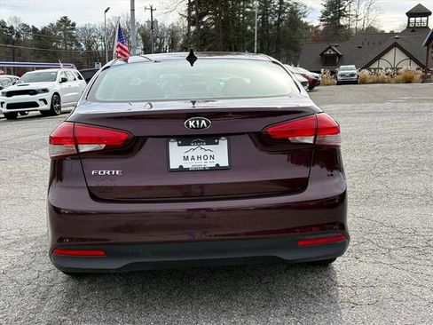 Used 2018 Kia Forte LX image 5
