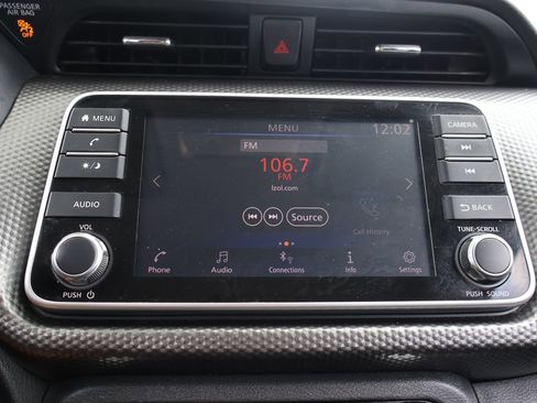 Used 2020 Nissan Kicks SV FWD image 38