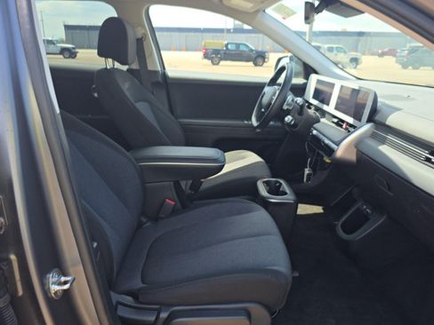 Used 2024 Hyundai Ioniq 5 SEL AWD/4WD image 6