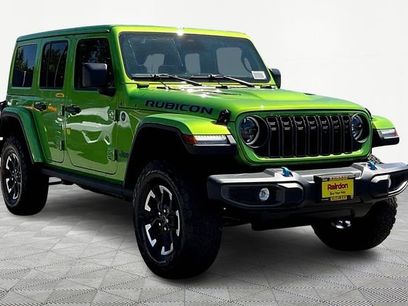 New 2025 Jeep Wrangler Unlimited Rubicon 4xe w/ Convenience Group