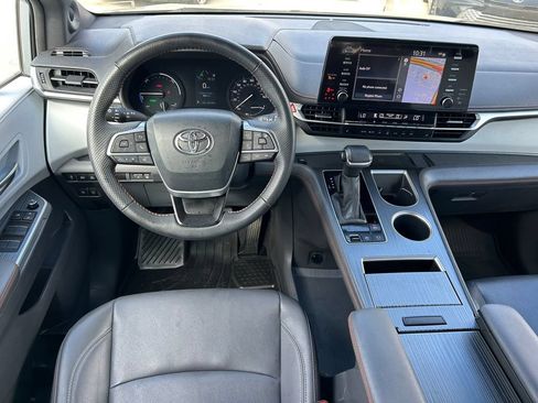 Certified 2024 Toyota Sienna XSE w/ XSE Plus Package AWD/4WD image 20