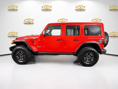 Used 2026 Jeep Wrangler Unlimited Rubicon AWD/4WD image 4