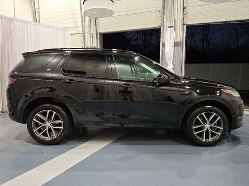 Certified 2025 Land Rover Discovery Sport S image 6