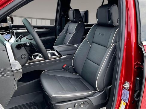 New 2026 Cadillac Escalade ESV Luxury image 9