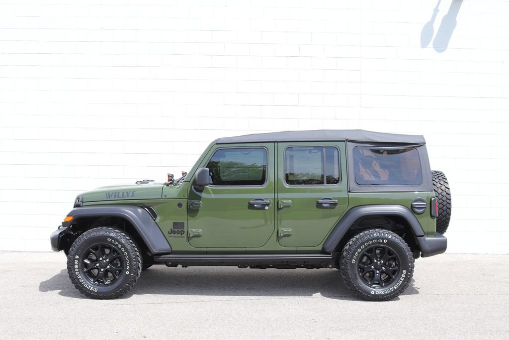 Used 2021 Jeep Wrangler Unlimited Sport AWD/4WD image 38