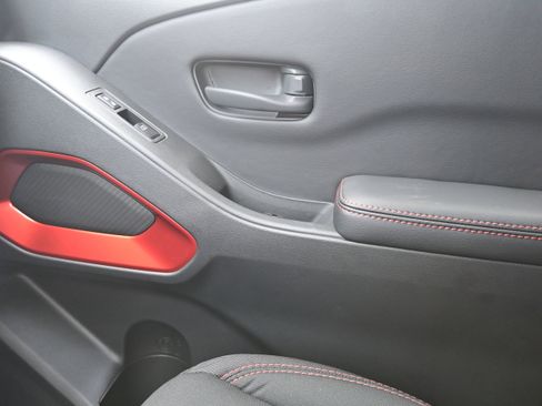 New 2026 Nissan Frontier PRO-4X w/ Pro-4x Convenience Package image 29