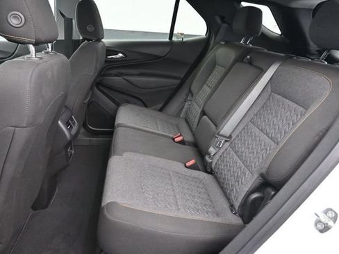 Used 2023 Chevrolet Equinox LT AWD/4WD image 25