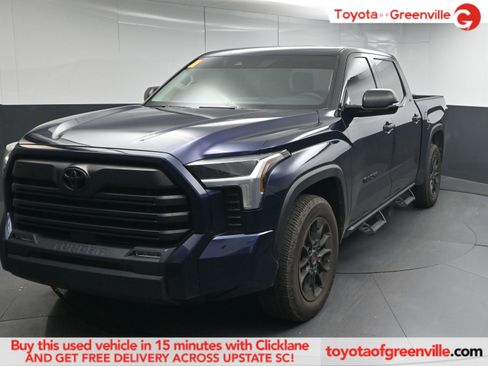 Used 2022 Toyota Tundra SR5 w/ Convenience Package image 1