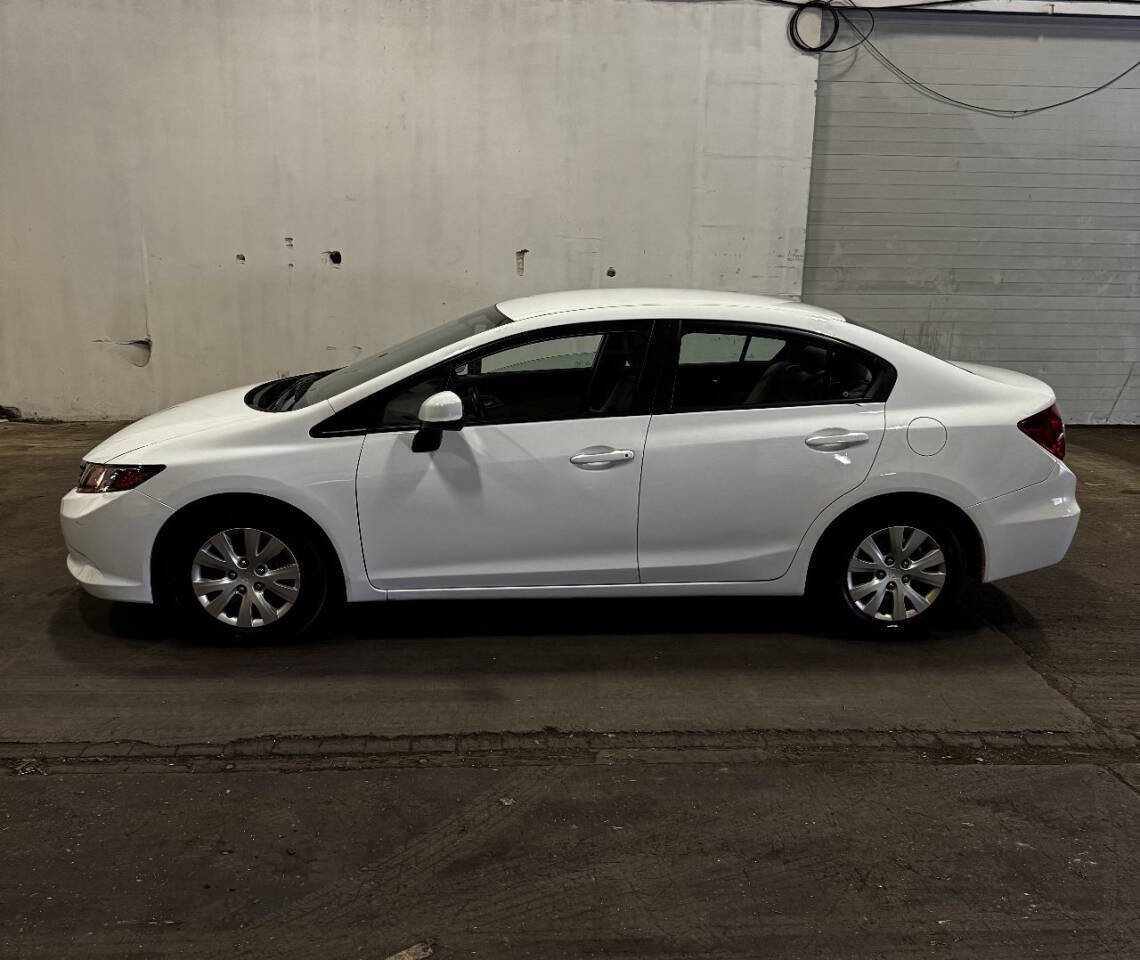 Used 2012 Honda Civic LX image 2