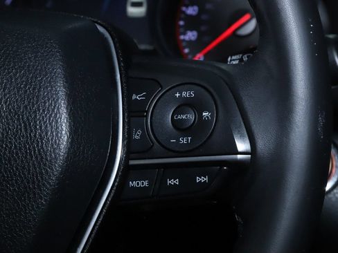 Used 2018 Toyota Camry XSE FWD image 26