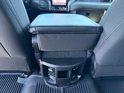 New 2026 RAM 2500 Tradesman AWD/4WD image 10