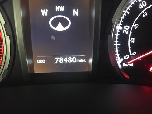 Used 2021 Toyota 4Runner Limited AWD/4WD image 23