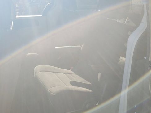 Used 2011 Chrysler Town & Country Touring image 39