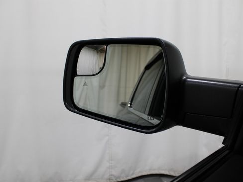 Used 2019 RAM 1500 Limited image 12