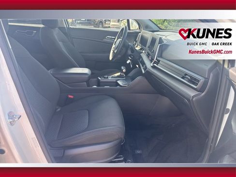 Used 2024 Kia Sportage LX image 14
