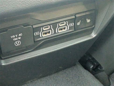 New 2025 Jeep Grand Cherokee Overland image 26