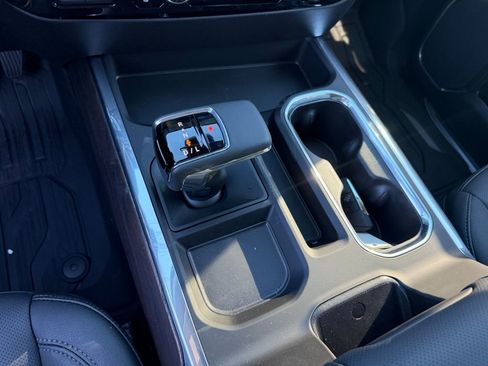 New 2026 GMC Sierra 1500 SLT w/ SLT Premium Plus Package image 36