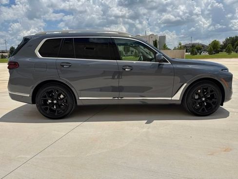 Used 2026 BMW X7 xDrive40i AWD/4WD image 4