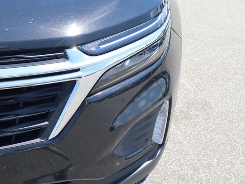 Used 2022 Chevrolet Equinox LT FWD image 11